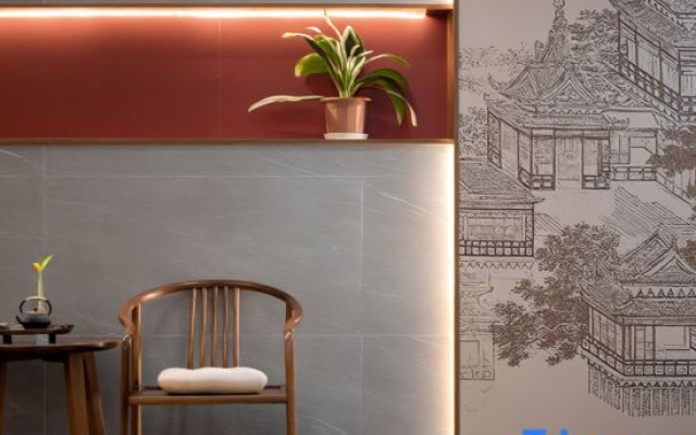 Nanhuali Hotel (Phoenix Ancient City Nanhuali Tourist Center Store)