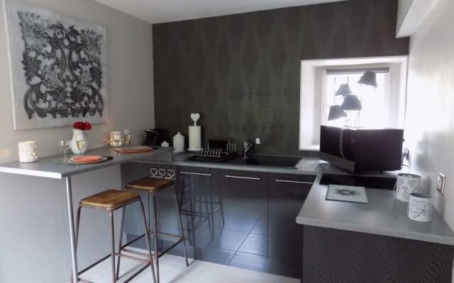 Charme au fil de l'Eau - Gîte Romance