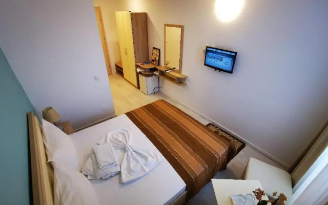 Hotel Diana