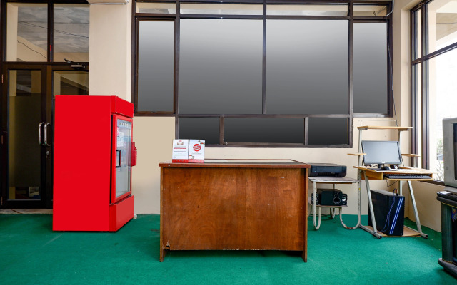 OYO 1706 Hotel H&w Solo