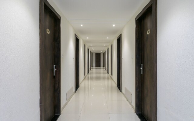 OYO 15088 Amrit Greens Hotel & Banquets