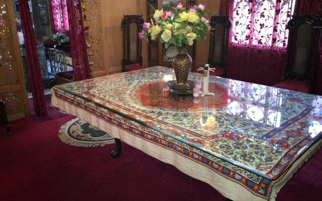 Lake Victoria Group of Houseboats