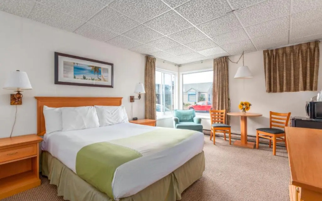 Seashore Inn on the Beach