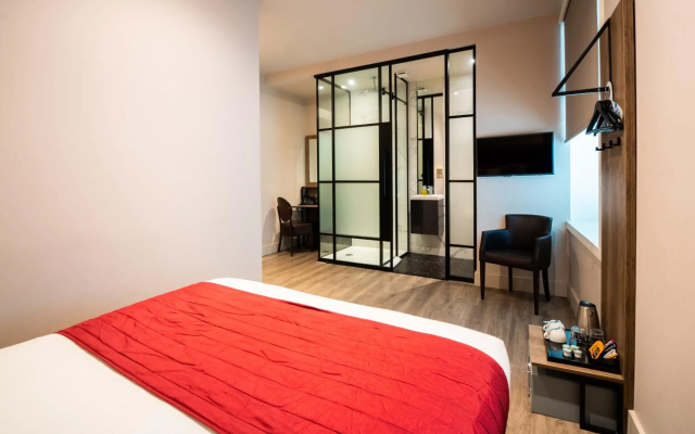 Отель Euston Square