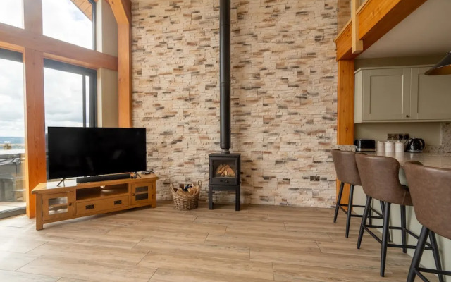 Valley View Luxury Lodges Gamekeepers 4 Bedroomed