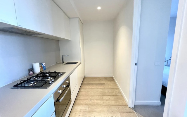 Readyset Apartments at Empire