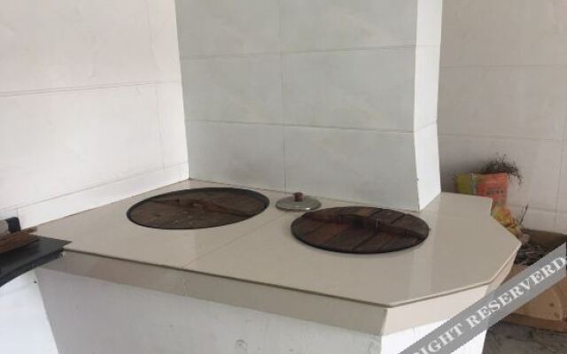 Xinxi Renjia Guesthouse