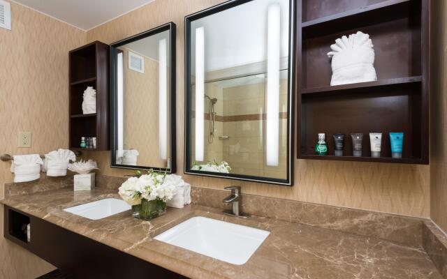 Crowne Plaza Boston - Woburn by IHG