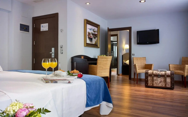 Hotel 40 Nudos