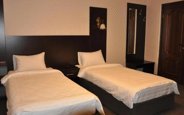 Алберго Лучано