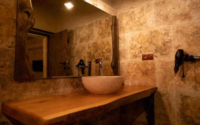 Urgup Evi Cave Hotel