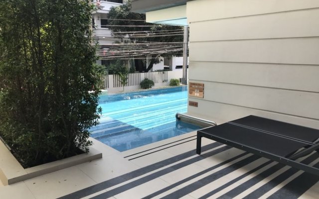 TC Contel @ Ploenchit