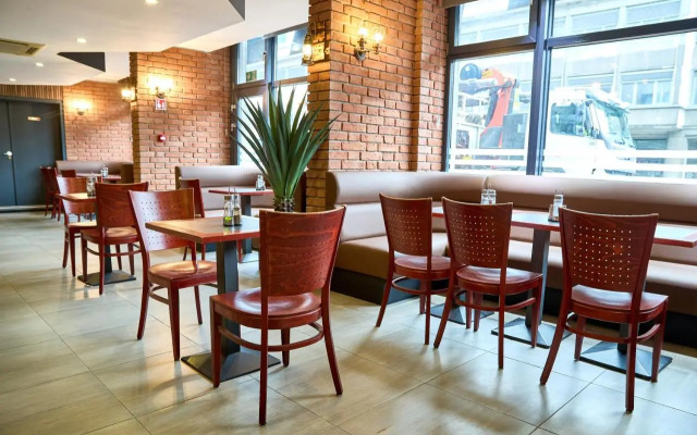 Отель Europacity