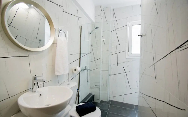 Semes Luxury Apartments by Estia