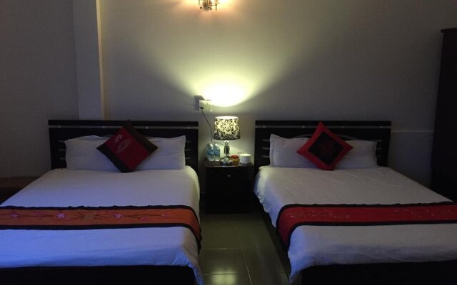 Gold Star Hotel