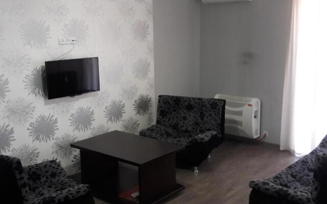 Lia Apartment1