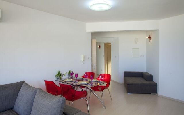 one bedroom apartment in Fig tree bay