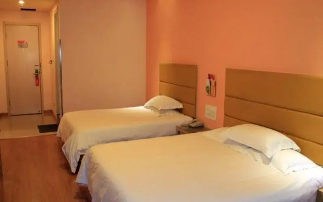 Grace Inn Longkou Donglai Street
