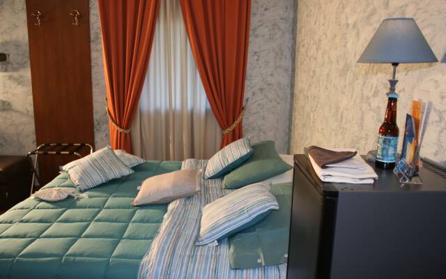 Euro House Inn Airport Hotel & Residence