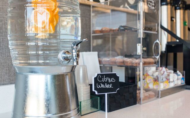 Gallus Stadium Park Inn, an Ascend Collection Hotel