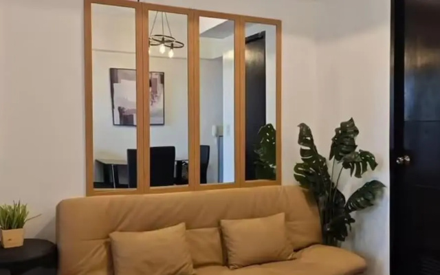Luxhomme 3 Bed Condo With Balcony City Moutain View