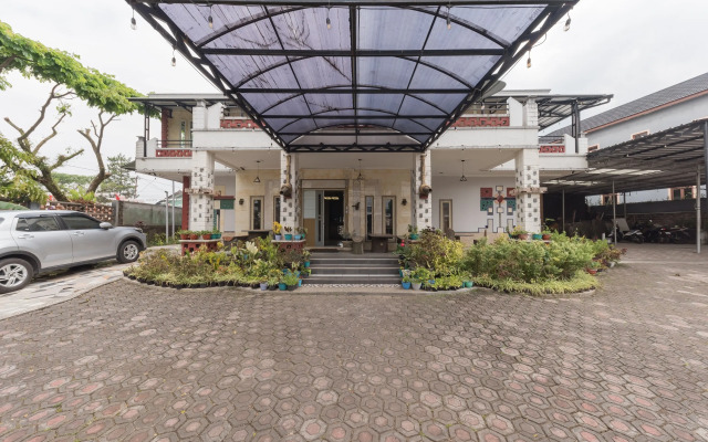 Urbanview Hotel Anggrek Puncak