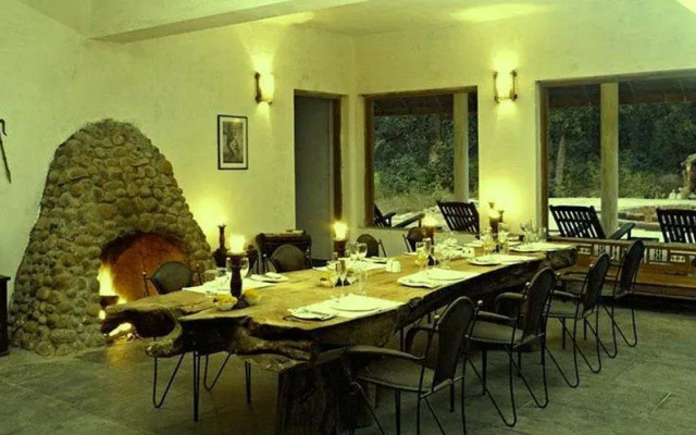 The Roaring Salvan County