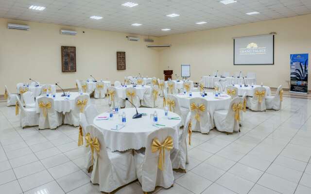 Golden Tulip Stonetown Boutique