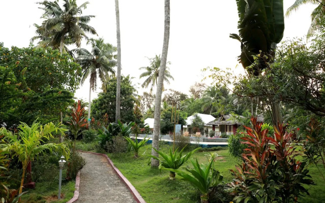 Phoenix Island Resort