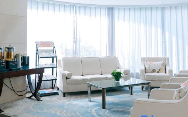 Yangzhou Slender West Lake Wisteria Hotel