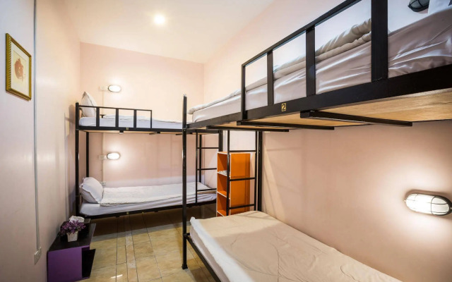 Orchid Hostel