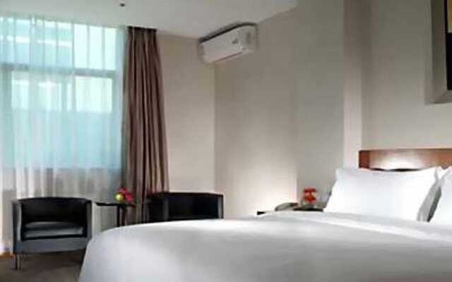 Master Hotel