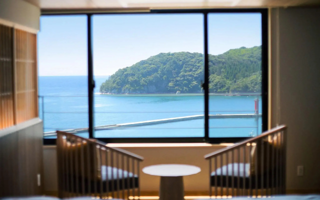 Oki Plaza Hotel