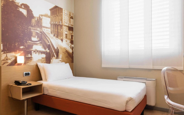 Sheraton Khalidiya Hotel