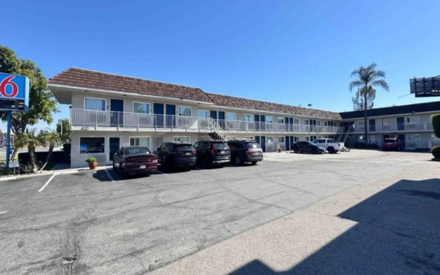 Motel 6 Ontario, CA - Airport