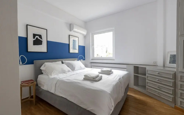 Massive 2-apartment Combo Unbeatable Acropolis Views Sleeps 9