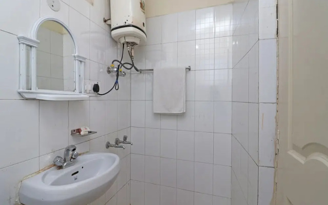 OYO 18631 Hotel King's
