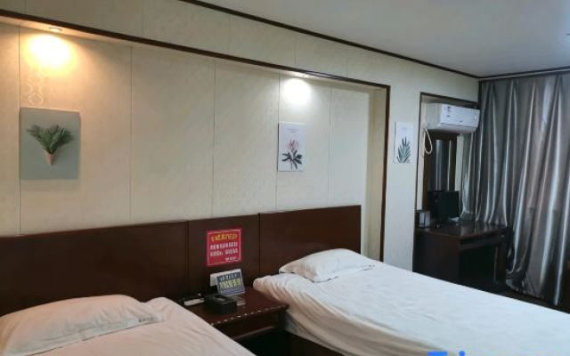 Shangrao Chunhong Hotel