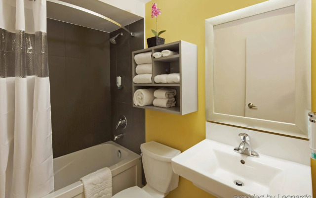 Canadas Best Value Inn Toronto