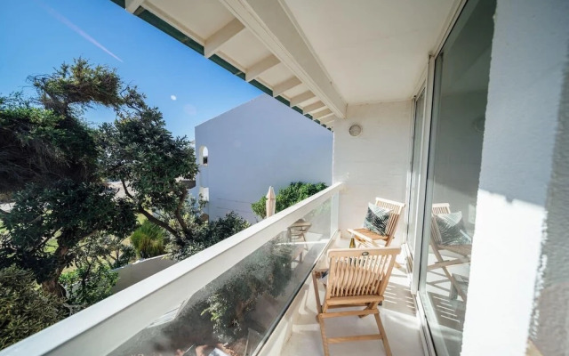 Sentosa at Semaphore Park-beachside Living