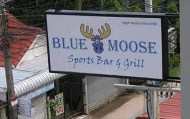 Blue Moose Apartments