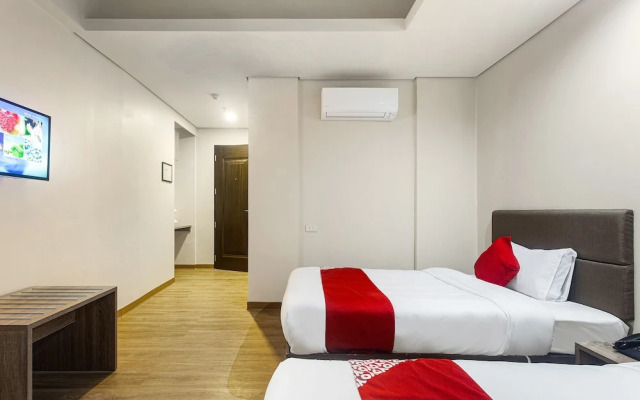 Oyo 241 Airo Hotel