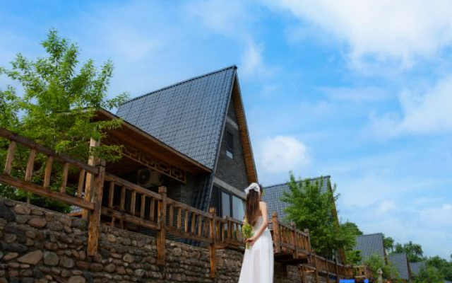 Jianpuzhai Resort (Dashihu Scenic Area) – People – Benxi