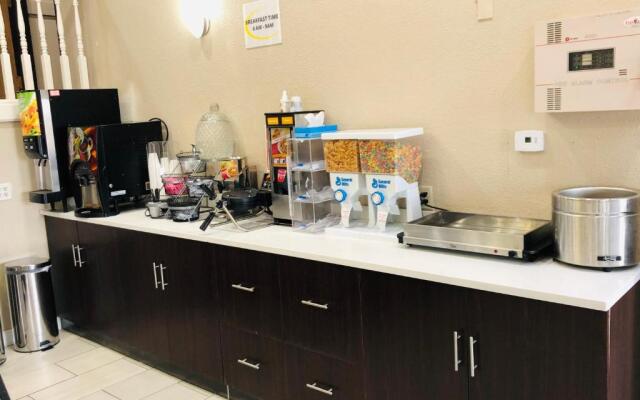 The Inn & Suites SW Omaha