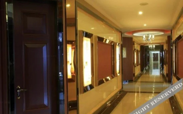 Yiyuan Business Hotel