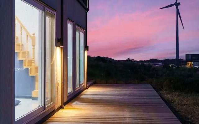 Jeju Sihyeonuipungcha Pension