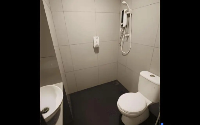 Place2Stay Business Hotel @ Metrocity