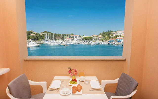 Apartments Riva