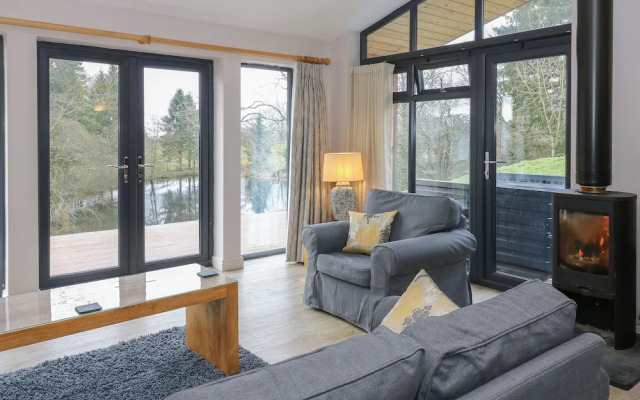 Tarn Lodge