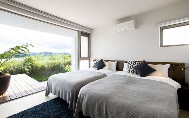 KOURI VILLA Indigo – Guest Rooms – Nakijin